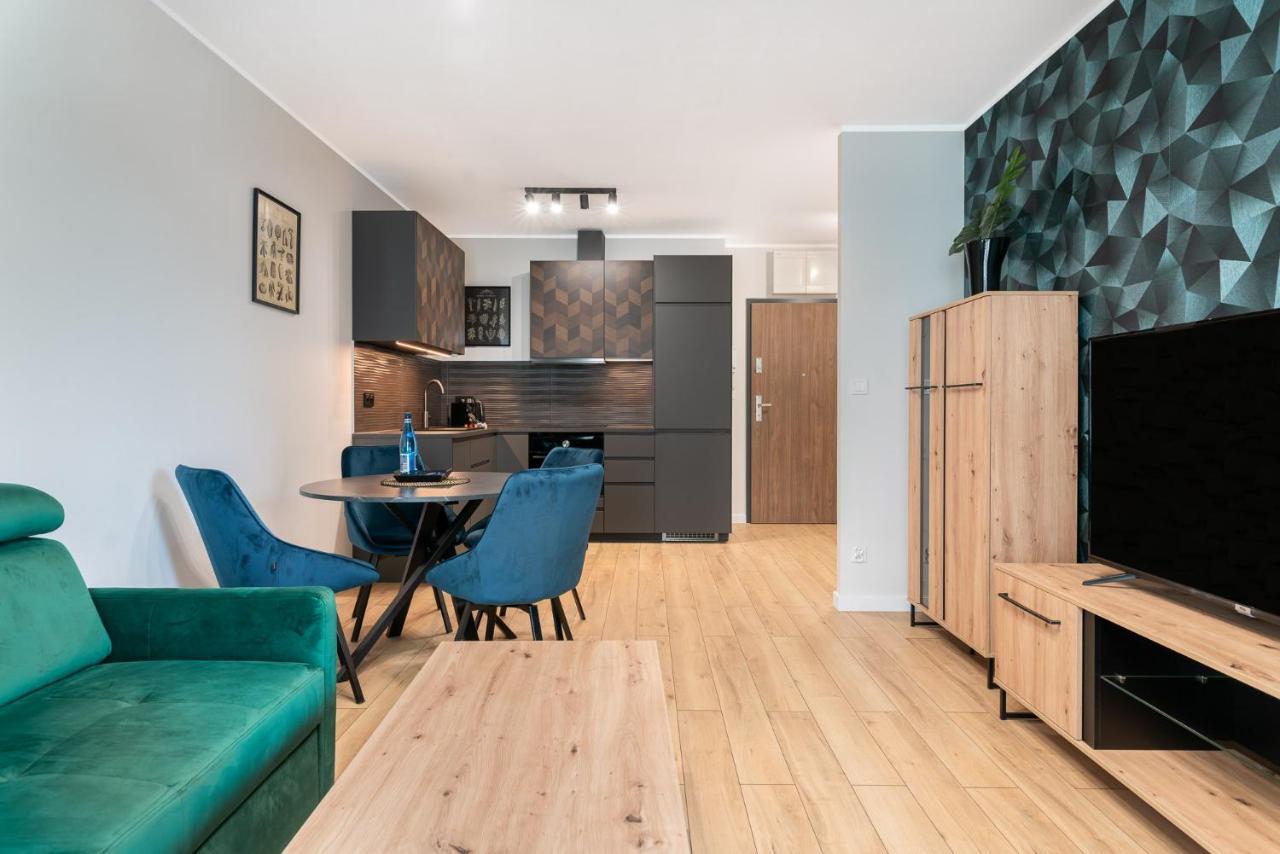 Pure Rental Apartments Wroclaw Bagian luar foto