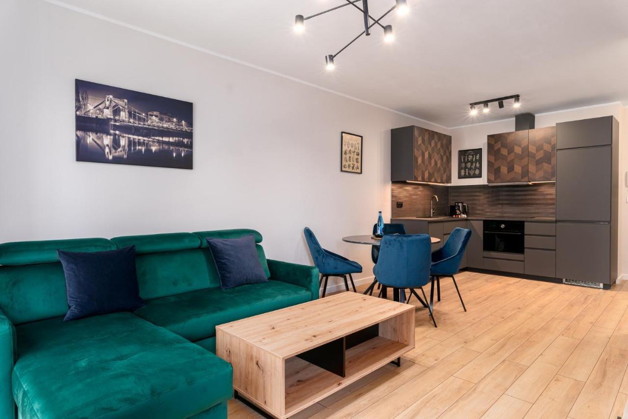 Pure Rental Apartments Wroclaw Bagian luar foto
