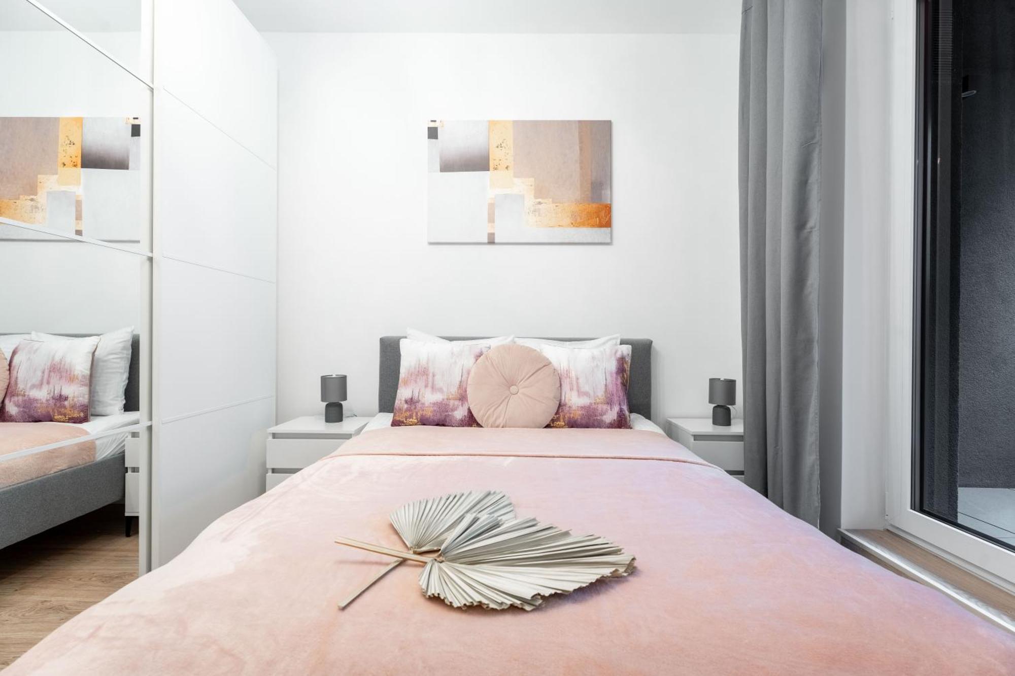 Pure Rental Apartments Wroclaw Bagian luar foto