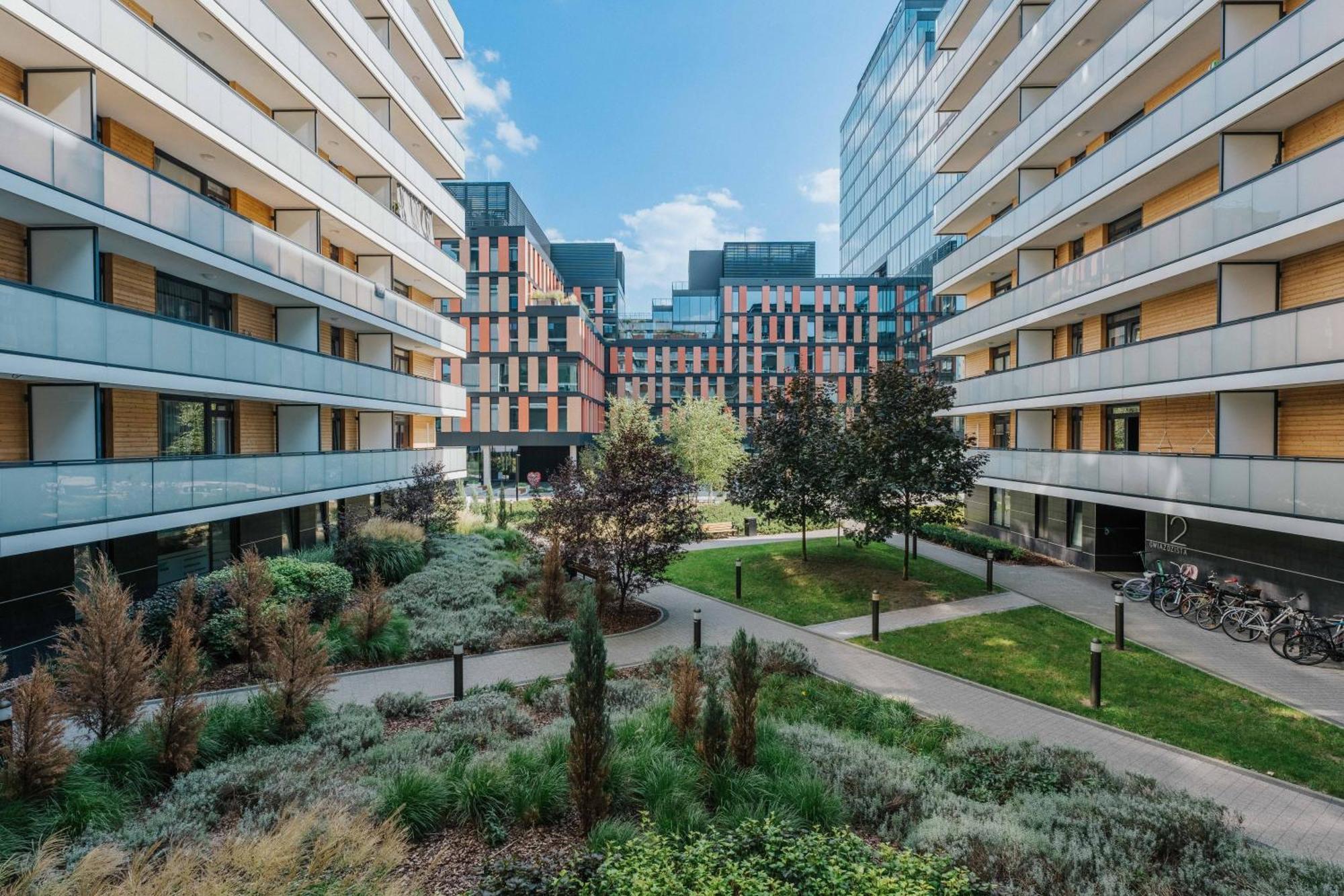 Pure Rental Apartments Wroclaw Bagian luar foto
